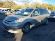✅ 2008 Toyota Sienna CE • VIN: 5TDZK23C78S173395 • Lot: 43630841. Wystawiony na IAAI z przebiegiem 221 457 mil. Bezpłatny archiwum sprzedaży aukcyjnych z USA i szczegółowy raport historii pojazdu na DreamBid. Zdjęcie 2.