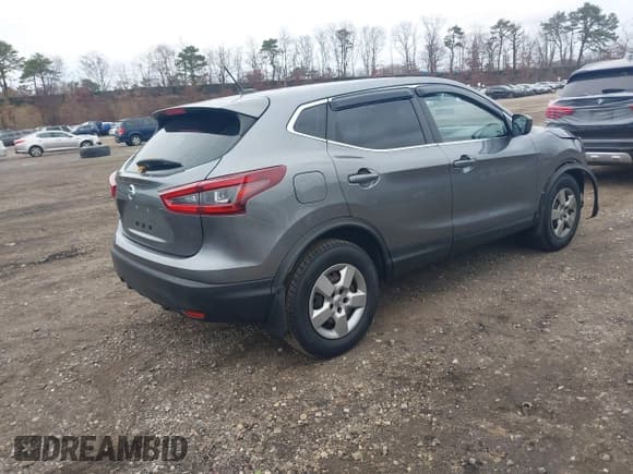 ✅ 2020 Nissan Rogue SV • VIN: JN1BJ1CV7LW542008 • Lot: 43785934. Wystawiony na IAAI z przebiegiem 80 620 mil. Bezpłatny archiwum sprzedaży aukcyjnych z USA i szczegółowy raport historii pojazdu na DreamBid. Zdjęcie 4.