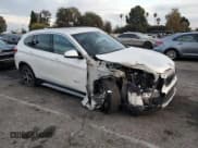 ✅ 2018 BMW X1 sDrive28i • VIN: WBXHU7C36J5H42841 • Лот: 92548545. Опубликован ранее на Copart с пробегом 51 900 миль. Бесплатный доступ к архиву аукционных продаж из США и подробный отчёт об истории автомобиля на DreamBid. Изображение 4.