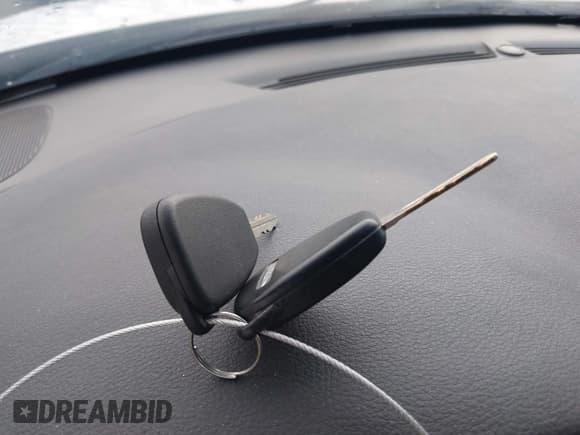 ✅ 2011 Chrysler 200 LX • VIN: 1C3BC4FB9BN553725 • Lot: 43651405. Listed on IAAI with 144,603 mi. Free auction sales archive from the USA and detailed vehicle history report at DreamBid. Image 11.