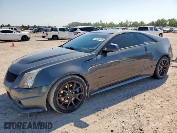 ✅ 2011 Cadillac CTS-V • VIN: 1G6DV1EP6B0106294 • Lot: 69548375. Listed on Copart with 95,226 mi. Free auction sales archive from the USA and detailed vehicle history report at DreamBid. Image 1.