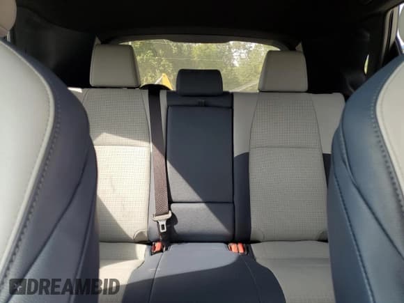 ✅ 2023 Subaru Solterra Limited • VIN: JTMABABAXPA009240 • Лот: 70313255. Опубликован ранее на Copart с пробегом 8 916 миль. Бесплатный доступ к архиву аукционных продаж из США и подробный отчёт об истории автомобиля на DreamBid. Изображение 10.