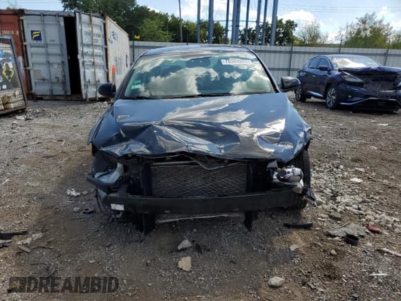 ✅ 2018 Hyundai Elantra Value Edition • VIN: 5NPD84LFXJH313028 • Лот: 86623865. Опубликован ранее на Copart с пробегом 142 453 миль. Бесплатный доступ к архиву аукционных продаж из США и подробный отчёт об истории автомобиля на DreamBid. Изображение 5.