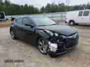 2017 Hyundai Veloster z VIN KMHTC6AD1HU316967, wystawiony jako Copart lot #70850482 z przebiegiem 52 846 mil mil oraz . Historia ofert i sprzedaży dostępna na DreamBid. Obrazek 4.