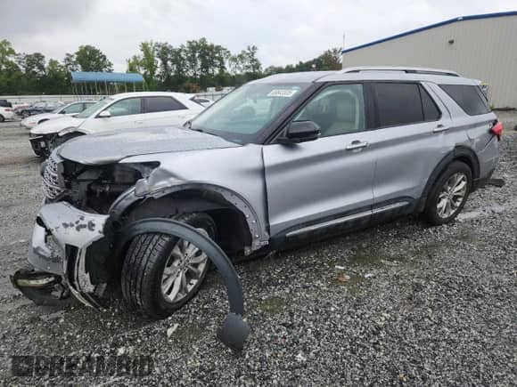 2022 Ford Explorer Limited with VIN 1FMSK7FH4NGA61967, listed as a Copart auction lot 69843335 with 58,928 mi miles and Salvage title. Bid and sale history available at DreamBid. Image 1.