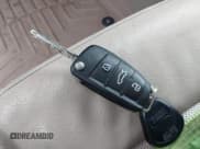 ✅ 2015 Audi Q7 S line Prestige • VIN: WA1DGAFE4FD005686 • Lot: 43705217. Wystawiony na IAAI z przebiegiem 114 020 mil. Bezpłatny archiwum sprzedaży aukcyjnych z USA i szczegółowy raport historii pojazdu na DreamBid. Zdjęcie 11.