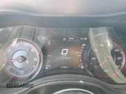 ✅ 2020 Dodge Charger SXT • VIN: 2C3CDXBG9LH195864 • Lot: 84933885. Wystawiony na Copart z przebiegiem 117 589 mil. Bezpłatny archiwum sprzedaży aukcyjnych z USA i szczegółowy raport historii pojazdu na DreamBid. Zdjęcie 9.