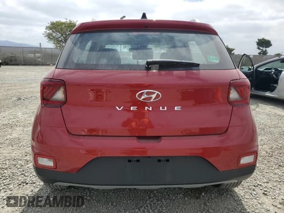 ✅ 2022 Hyundai Venue Limited • VIN: KMHRC8A35NU188368 • Lot: 54401085. Wystawiony na Copart z przebiegiem 4 389 mil. Bezpłatny archiwum sprzedaży aukcyjnych z USA i szczegółowy raport historii pojazdu na DreamBid. Zdjęcie 6.