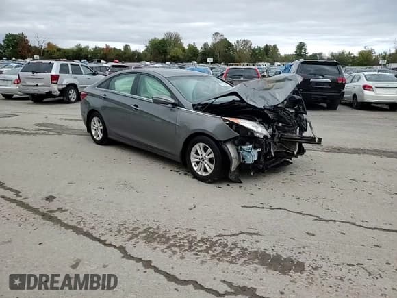 ✅ 2013 Hyundai Sonata GLS • VIN: 5NPEB4AC8DH646122 • Lot: 75318844. Wystawiony na Copart z przebiegiem 188 525 mil. Bezpłatny archiwum sprzedaży aukcyjnych z USA i szczegółowy raport historii pojazdu na DreamBid. Zdjęcie 13.