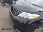 ✅ 2014 Toyota Sienna LE • VIN: 5TDKK3DC7ES457885 • Лот: 43556940. Опубликован ранее на IAAI с пробегом 177 201 миль. Бесплатный доступ к архиву аукционных продаж из США и подробный отчёт об истории автомобиля на DreamBid. Изображение 6.