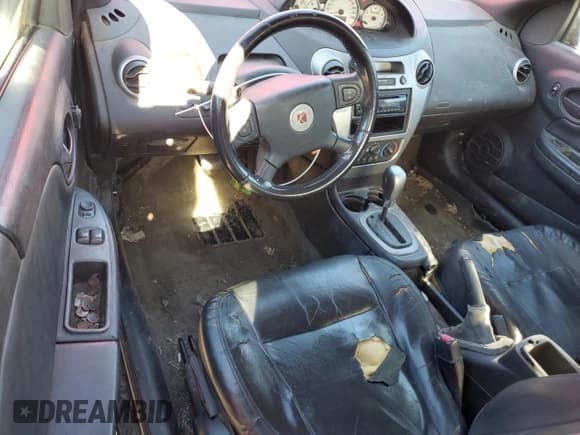 ✅ 2006 Saturn ION • VIN: 1G8AW15B36Z117217 • Lot: 89009935. Wystawiony na Copart z przebiegiem 81 745 mil. Bezpłatny archiwum sprzedaży aukcyjnych z USA i szczegółowy raport historii pojazdu na DreamBid. Zdjęcie 8.