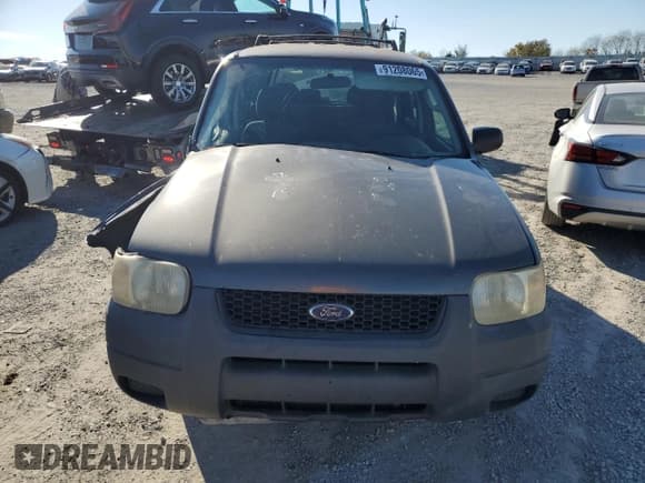 ✅ 2003 Ford Escape XLS Popular • VIN: 1FMYU921X3KB87480 • Lot: 91208065. Listed on Copart with 180,153 mi. Free auction sales archive from the USA and detailed vehicle history report at DreamBid. Image 5.