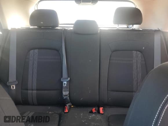 ✅ 2022 Hyundai Venue SEL • VIN: KMHRC8A38NU190003 • Lot: 82418025. Listed on Copart with 35,299 mi. Free auction sales archive from the USA and detailed vehicle history report at DreamBid. Image 10.