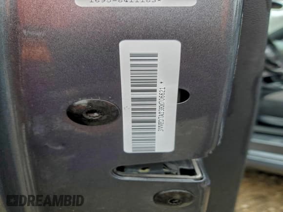 ✅ 2019 Volkswagen Beetle S • VIN: 3VWFD7AT3KM706621 • Lot: 95909605. Listed on Copart with Not provided. Free auction sales archive from the USA and detailed vehicle history report at DreamBid. Image 13.