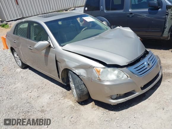 ✅ 2008 Toyota Avalon XL • VIN: 4T1BK36B98U294429 • Lot: 42143599. Listed on IAAI with 209,684 mi. Free auction sales archive from the USA and detailed vehicle history report at DreamBid. Image 1.