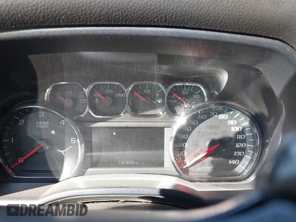 ✅ 2015 Chevrolet Silverado 1500 LT • VIN: 3GCPCREC1FG103218 • Lot: 43696038. Wystawiony na IAAI z przebiegiem 150 923 mil. Bezpłatny archiwum sprzedaży aukcyjnych z USA i szczegółowy raport historii pojazdu na DreamBid. Zdjęcie 7.