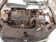 ✅ 2009 Dodge Avenger SE • VIN: 1B3LC46B09N571994 • Lot: 41399307. Wystawiony na IAAI z przebiegiem 172 223 mil. Bezpłatny archiwum sprzedaży aukcyjnych z USA i szczegółowy raport historii pojazdu na DreamBid. Zdjęcie 10.