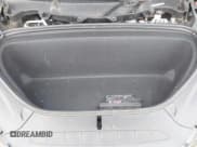 ✅ 2017 Tesla Model X 90D • VIN: 5YJXCDE23HF055708 • Lot: 43151092. Wystawiony na IAAI z przebiegiem 60 043 mil. Bezpłatny archiwum sprzedaży aukcyjnych z USA i szczegółowy raport historii pojazdu na DreamBid. Zdjęcie 10.