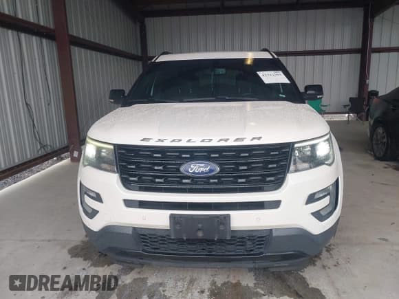 ✅ 2017 Ford Explorer Sport • VIN: 1FM5K8GT8HGA45460 • Lot: 42312503. Wystawiony na IAAI z przebiegiem 131 305 mil. Bezpłatny archiwum sprzedaży aukcyjnych z USA i szczegółowy raport historii pojazdu na DreamBid. Zdjęcie 13.