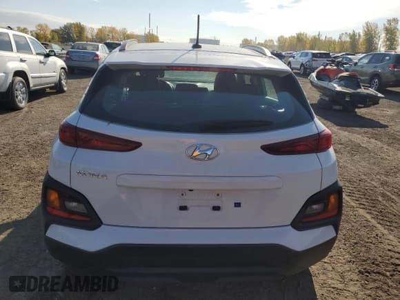 ✅ 2018 Hyundai Kona SE • VIN: KM8K12AA9JU186426 • Лот: 75287794. Опубликован ранее на Copart с пробегом 140 206 миль. Бесплатный доступ к архиву аукционных продаж из США и подробный отчёт об истории автомобиля на DreamBid. Изображение 6.