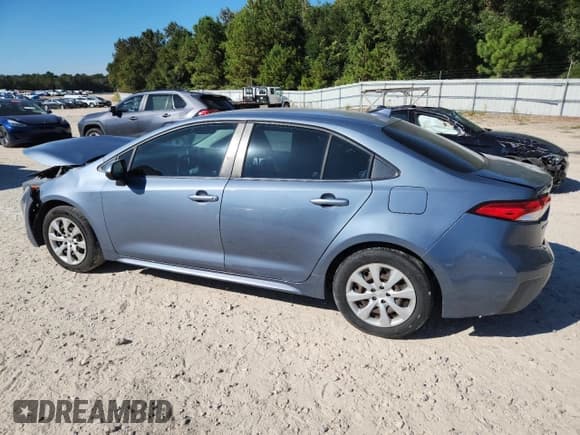 ✅ 2020 Toyota Corolla LE • VIN: JTDEPRAE4LJ014949 • Lot: 86635015. Wystawiony na Copart z przebiegiem 106 474 mil. Bezpłatny archiwum sprzedaży aukcyjnych z USA i szczegółowy raport historii pojazdu na DreamBid. Zdjęcie 2.