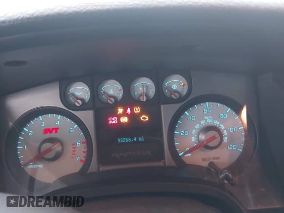 ✅ 2010 Ford F-150 SVT Raptor • VIN: 1FTEX1E62AFD43847 • Lot: 41587727. Listed on IAAI with 93,266 mi. Free auction sales archive from the USA and detailed vehicle history report at DreamBid. Image 7.