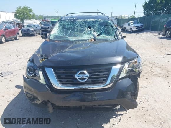 ✅ 2020 Nissan Pathfinder SL • VIN: 5N1DR2CM8LC642806 • Lot: 42572845. Listed on IAAI with 45,286 mi. Free auction sales archive from the USA and detailed vehicle history report at DreamBid. Image 11.