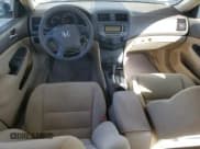 ✅ 2006 Honda Accord LX • VIN: 1HGCM56476A117071 • Lot: 81888215. Listed on Copart with 196,004 mi. Free auction sales archive from the USA and detailed vehicle history report at DreamBid. Image 8.