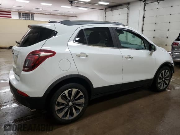 ✅ 2020 Buick Encore Essence • VIN: KL4CJCSB0LB048269 • Lot: 63662835. Listed on Copart with 122,143 mi. Free auction sales archive from the USA and detailed vehicle history report at DreamBid. Image 3.