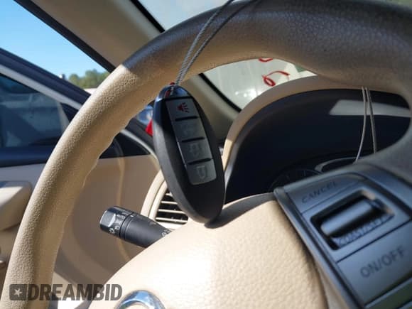 ✅ 2015 Nissan Altima S • VIN: 1N4AL3AP9FC482487 • Lot: 43624120. Wystawiony na IAAI z przebiegiem 214 600 mil. Bezpłatny archiwum sprzedaży aukcyjnych z USA i szczegółowy raport historii pojazdu na DreamBid. Zdjęcie 11.