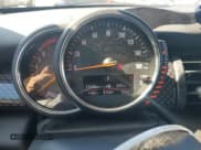 ✅ 2017 MINI Hardtop 4 Door Cooper S • VIN: WMWXU3C57H2D32027 • Lot: 86108635. Wystawiony na Copart z przebiegiem 93 581 mil. Bezpłatny archiwum sprzedaży aukcyjnych z USA i szczegółowy raport historii pojazdu na DreamBid. Zdjęcie 9.