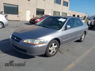 ✅ 2000 Honda Accord EX • VIN: JHMCG668XYC010990 • Лот: 43585487. Опубликован ранее на IAAI с пробегом 240 618 миль. Бесплатный доступ к архиву аукционных продаж из США и подробный отчёт об истории автомобиля на DreamBid. Изображение 2.
