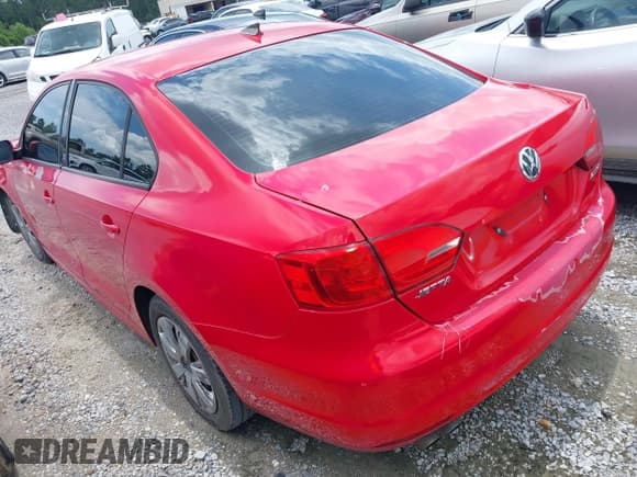✅ 2012 Volkswagen Jetta SE • VIN: 3VWDP7AJ6CM086877 • Lot: 42390302. Listed on IAAI with 189,490 mi. Free auction sales archive from the USA and detailed vehicle history report at DreamBid. Image 3.