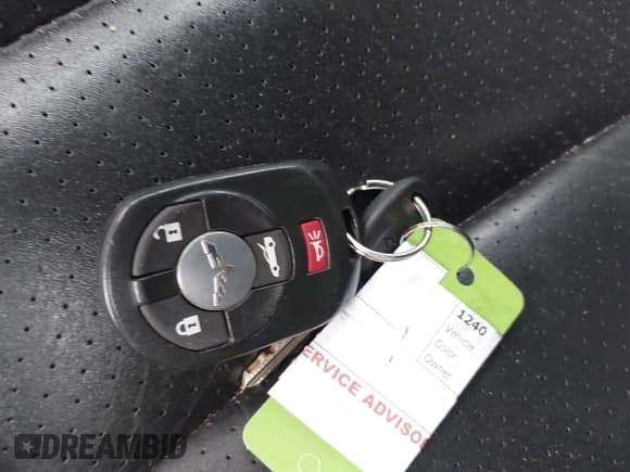 ✅ 2005 Chevrolet Corvette • VIN: 1G1YY24U355136792 • Lot: 43583636. Wystawiony na IAAI z przebiegiem 40 576 mil. Bezpłatny archiwum sprzedaży aukcyjnych z USA i szczegółowy raport historii pojazdu na DreamBid. Zdjęcie 11.