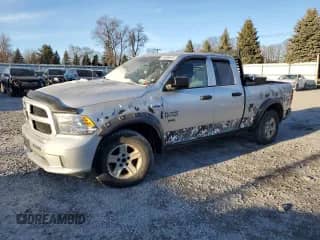 2013 Ram 1500 ST z VIN 1C6RR7FT0DS710105, wystawiony jako Copart lot #41626515 z przebiegiem 271 553 mil mil oraz Czysty tytuł • Clean title. Historia ofert i sprzedaży dostępna na DreamBid. Obrazek 1.