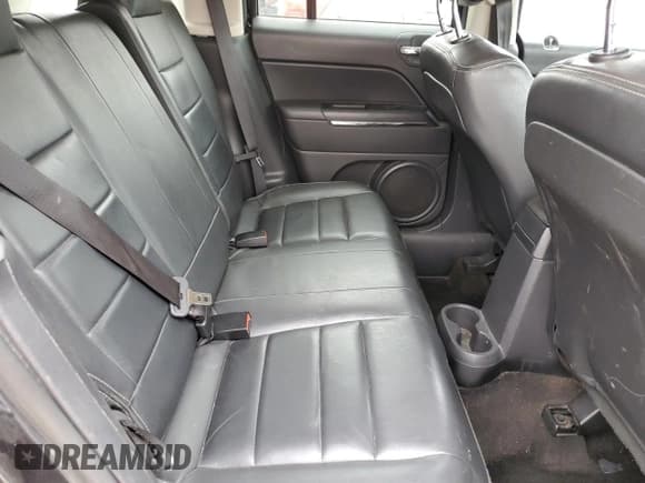 ✅ 2014 Jeep Patriot Limited • VIN: 1C4NJPCB9ED900811 • Лот: 58061115. Опубликован ранее на Copart с пробегом 230 415 миль. Бесплатный доступ к архиву аукционных продаж из США и подробный отчёт об истории автомобиля на DreamBid. Изображение 11.