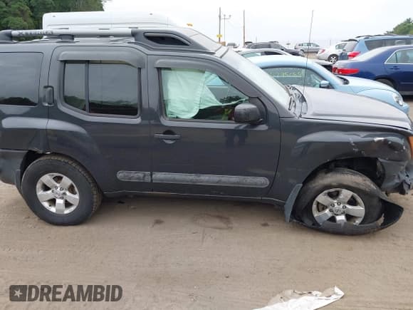 ✅ 2012 Nissan Xterra S • VIN: 5N1AN0NW4CC519277 • Лот: 42982058. Опубликован ранее на IAAI с пробегом 199 545 миль. Бесплатный доступ к архиву аукционных продаж из США и подробный отчёт об истории автомобиля на DreamBid. Изображение 13.