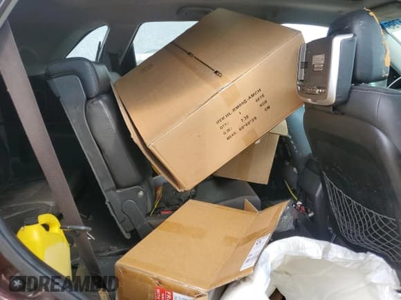 ✅ 2012 Kia Sorento SX • VIN: 5XYKW4A22CG243662 • Лот: 81305795. Опубликован ранее на Copart с пробегом 186 858 миль. Бесплатный доступ к архиву аукционных продаж из США и подробный отчёт об истории автомобиля на DreamBid. Изображение 11.