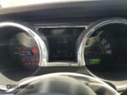 ✅ 2009 Ford Mustang GT • VIN: 1ZVHT85HX95109148 • Lot: 80126205. Wystawiony na Copart z przebiegiem 32 473 mil. Bezpłatny archiwum sprzedaży aukcyjnych z USA i szczegółowy raport historii pojazdu na DreamBid. Zdjęcie 9.