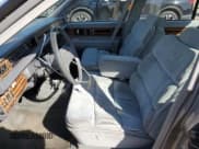 ✅ 1990 Buick Park Avenue • VIN: 1G4CW54CXL1635282 • Lot: 49225345. Wystawiony na Copart z przebiegiem 133 619 mil. Bezpłatny archiwum sprzedaży aukcyjnych z USA i szczegółowy raport historii pojazdu na DreamBid. Zdjęcie 7.