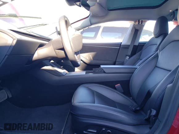 ✅ 2025 Tesla Model 3 Long Range • VIN: 5YJ3E1EB0SF894648 • Lot: 83828025. Wystawiony na Copart z przebiegiem 22 676 mil. Bezpłatny archiwum sprzedaży aukcyjnych z USA i szczegółowy raport historii pojazdu na DreamBid. Zdjęcie 7.