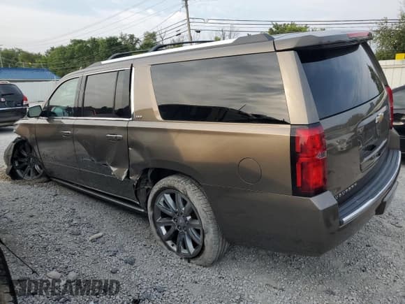 ✅ 2016 Chevrolet Suburban LTZ • VIN: 1GNSKJKC4GR259636 • Lot: 63255154. Wystawiony na Copart z przebiegiem 106 605 mil. Bezpłatny archiwum sprzedaży aukcyjnych z USA i szczegółowy raport historii pojazdu na DreamBid. Zdjęcie 2.