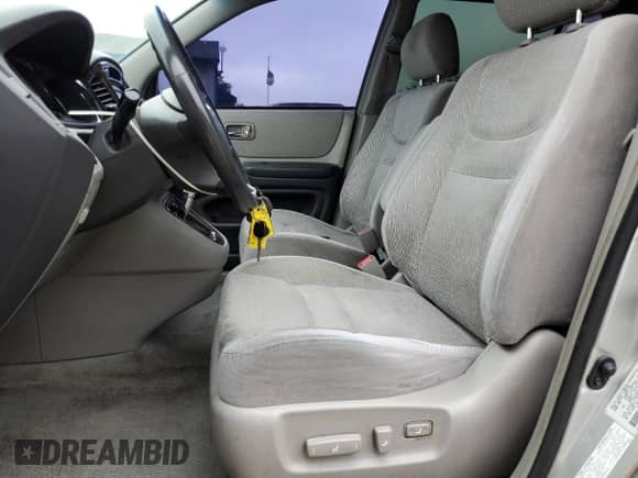 2001 Toyota Highlander с VIN JTEGF21A110023025, выставлен на аукционе Copart как лот 44493095 с пробегом 131 853 миль миль и Списание • Salvage title. История ставок и продаж доступна на DreamBid. Изображение 7.