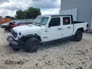 ✅ 2024 Jeep Gladiator Sport • VIN: 1C6JJTAG8RL133574 • Lot: 65717585. Wystawiony na Copart z przebiegiem 18 907 mil. Bezpłatny archiwum sprzedaży aukcyjnych z USA i szczegółowy raport historii pojazdu na DreamBid. Zdjęcie 1.