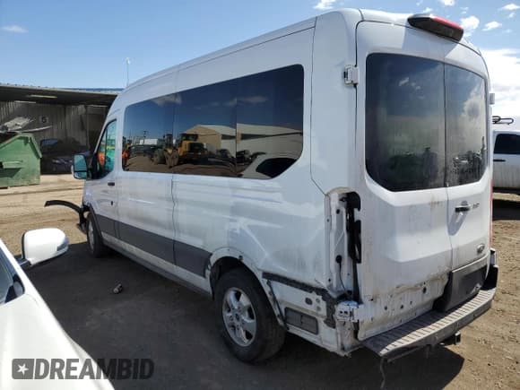 ✅ 2021 Ford Transit XL • VIN: 1FBAX2CG0MKA32417 • Lot: 46230105. Wystawiony na Copart z przebiegiem 62 649 mil. Bezpłatny archiwum sprzedaży aukcyjnych z USA i szczegółowy raport historii pojazdu na DreamBid. Zdjęcie 2.