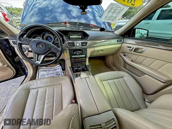 ✅ 2014 Mercedes-Benz E 350 Sport • VIN: WDDHF5KB2EA830483 • Лот: 94830745. Опубликован ранее на Copart с пробегом 128 399 миль. Бесплатный доступ к архиву аукционных продаж из США и подробный отчёт об истории автомобиля на DreamBid. Изображение 9.