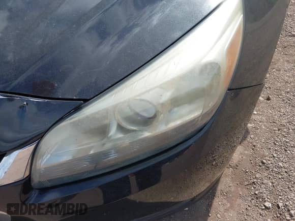 2015 Chevrolet Malibu LT z VIN 1G11C5SL8FF109630, wystawiony jako IAAI lot #43381264 z przebiegiem 124 002 mil mil oraz . Historia ofert i sprzedaży dostępna na DreamBid. Obrazek 12.