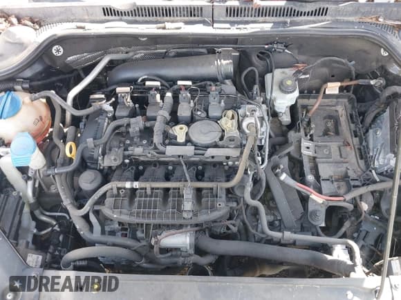 ✅ 2015 Volkswagen Jetta SE • VIN: 3VWD07AJ8FM286815 • Лот: 42850797. Опубликован ранее на IAAI с пробегом Не указан. Бесплатный доступ к архиву аукционных продаж из США и подробный отчёт об истории автомобиля на DreamBid. Изображение 10.