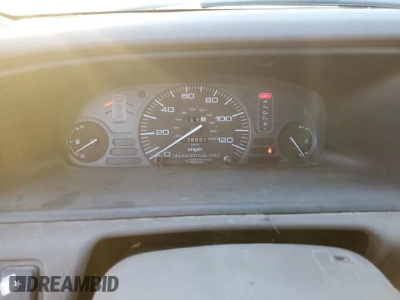 ✅ 1997 Honda Odyssey • VIN: JHMRA1842VC003732 • Lot: 86205204. Listed on Copart with 136,693 mi. Free auction sales archive from the USA and detailed vehicle history report at DreamBid. Image 9.