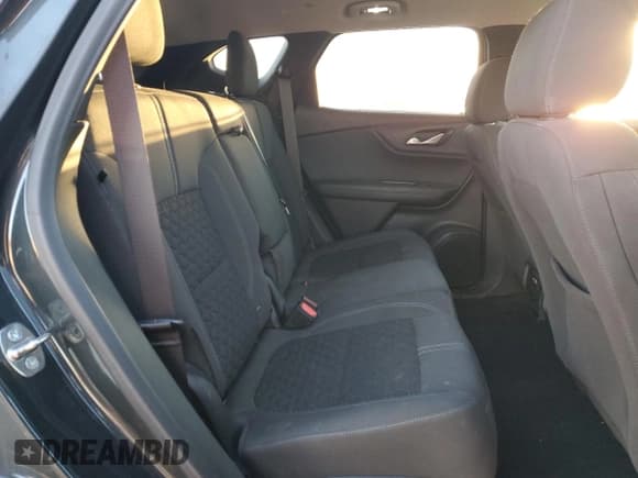 ✅ 2020 Chevrolet Blazer LT • VIN: 3GNKBCRS2LS542973 • Lot: 90492195. Wystawiony na Copart z przebiegiem 53 440 mil. Bezpłatny archiwum sprzedaży aukcyjnych z USA i szczegółowy raport historii pojazdu na DreamBid. Zdjęcie 11.